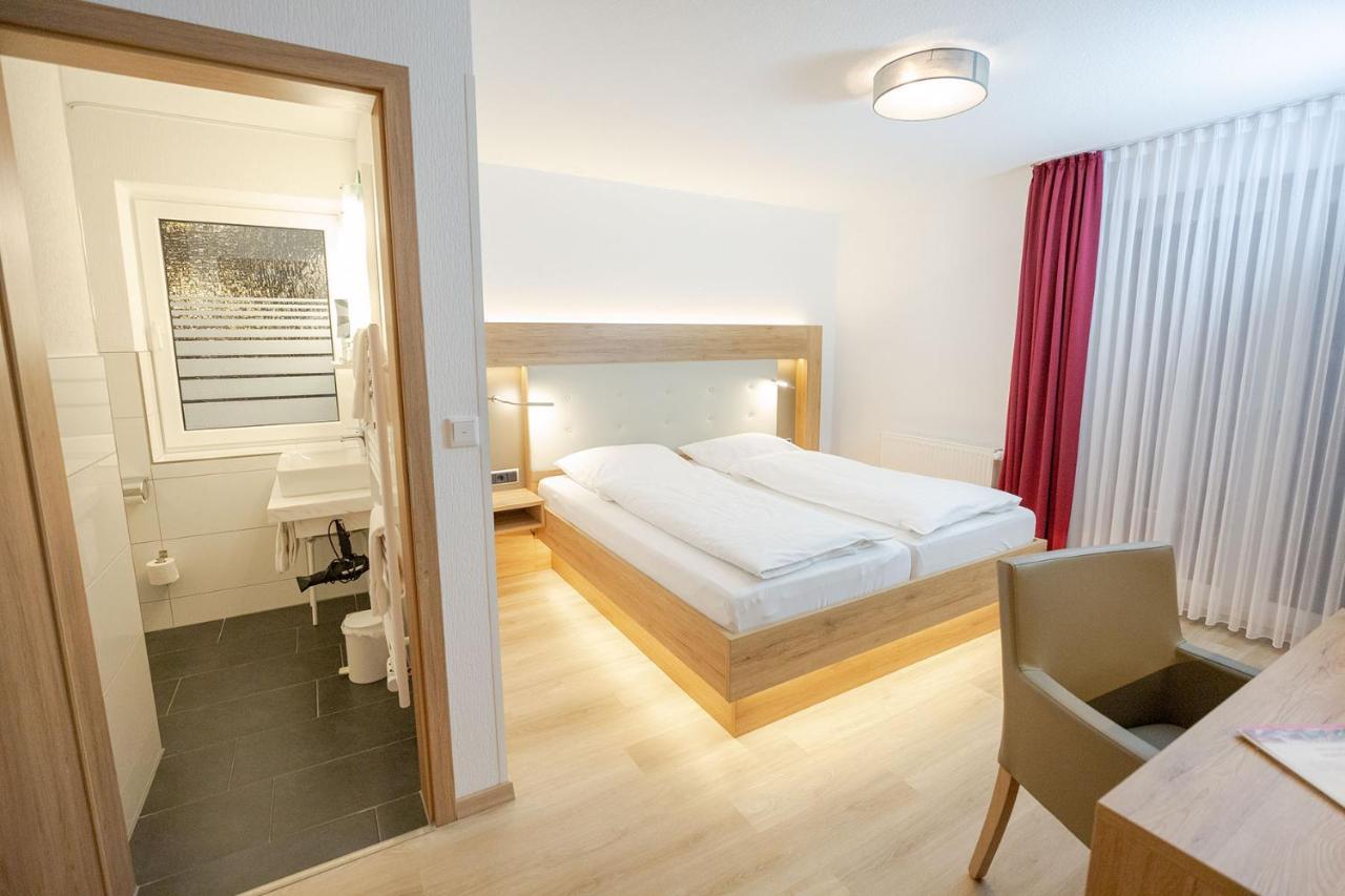 Hotel Ripken Kirchhatten Buitenkant foto