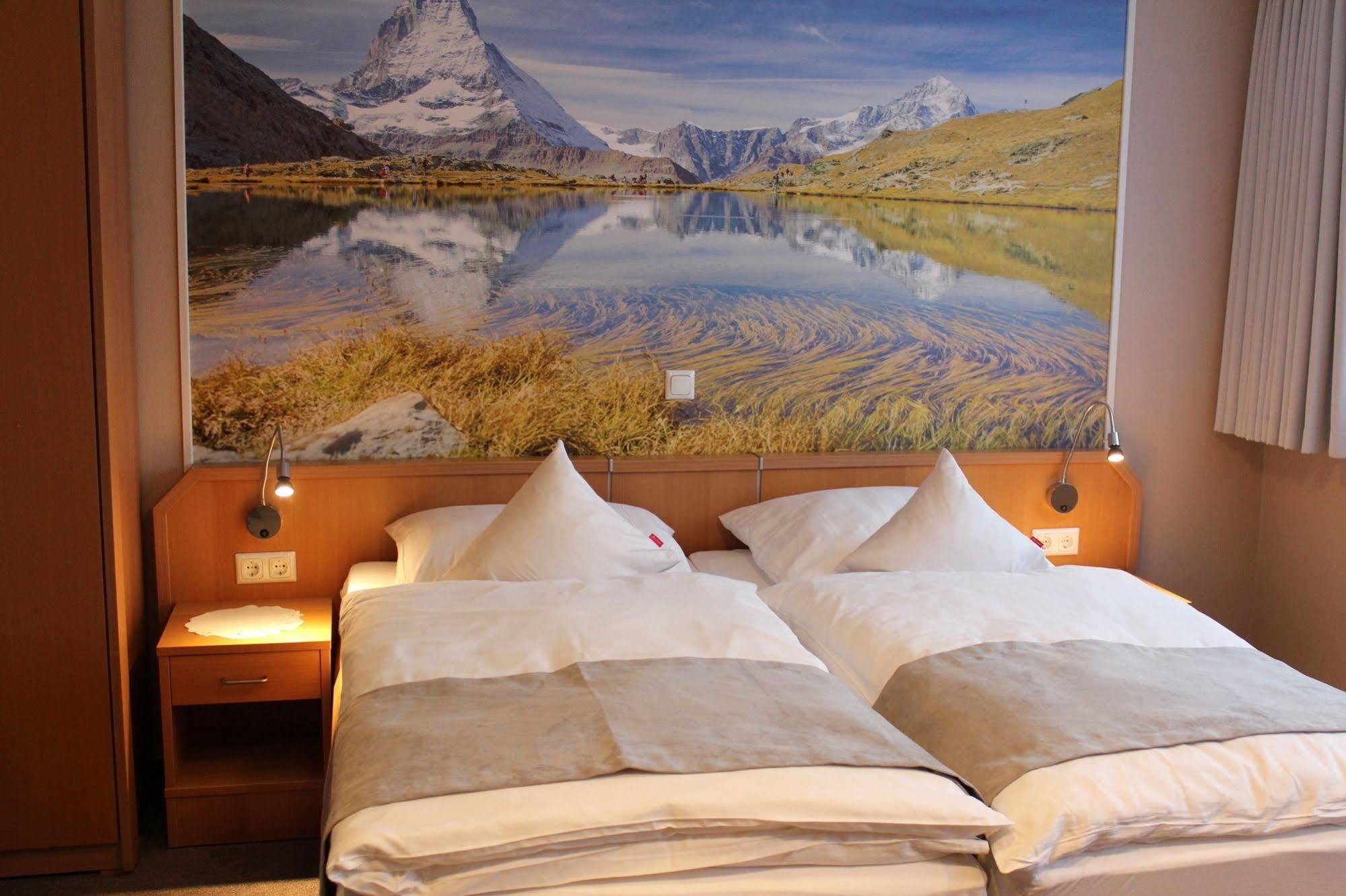 Hotel Ripken Kirchhatten Buitenkant foto